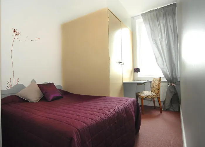 Hotell L'hotel L'astree